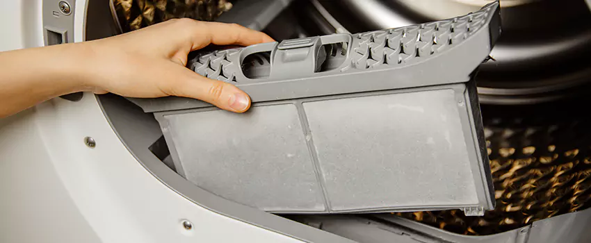 Signs Of A Clogged Dryer Lint Trap in Temple Terrace, Florida