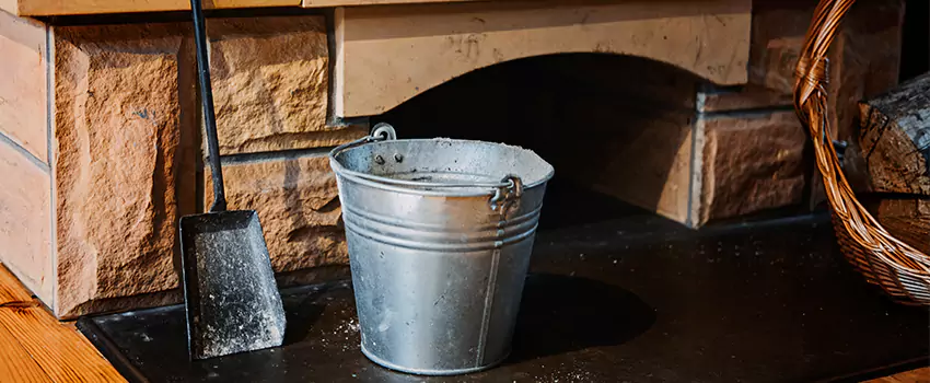 Clean The Fireplace Mantle And Hearth in Temple Terrace, Florida